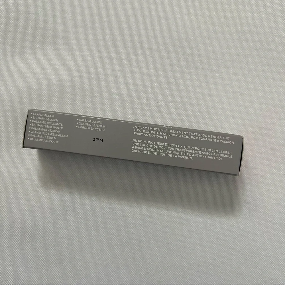 R.E.M. Beauty Essential Drip Glossy Balm Shade Shirley Full Size 0.15 Fl Oz NWT